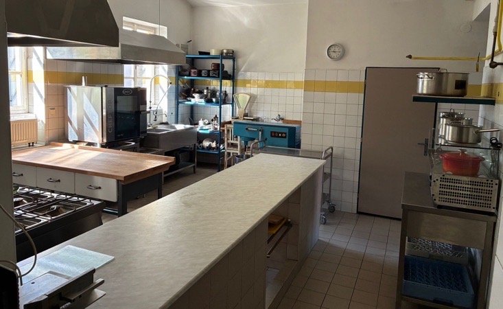 Profesionální kuchyně statku U Cerhů – gastro vybavení pro přípravu svatebních hostin a rodinných oslav v Kněžmostě